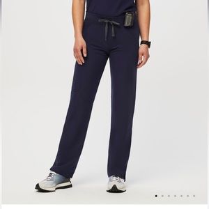 Figs women Kade cargo scrub pants, navy, size large tall, new with tags